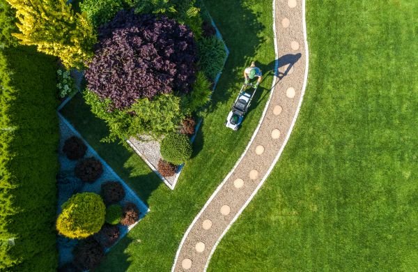 Cost of Mowing And Landscaping in Douglasville